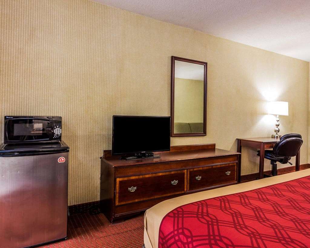 Econo Lodge Inn & Suites Matthews - Charlotte Habitación foto