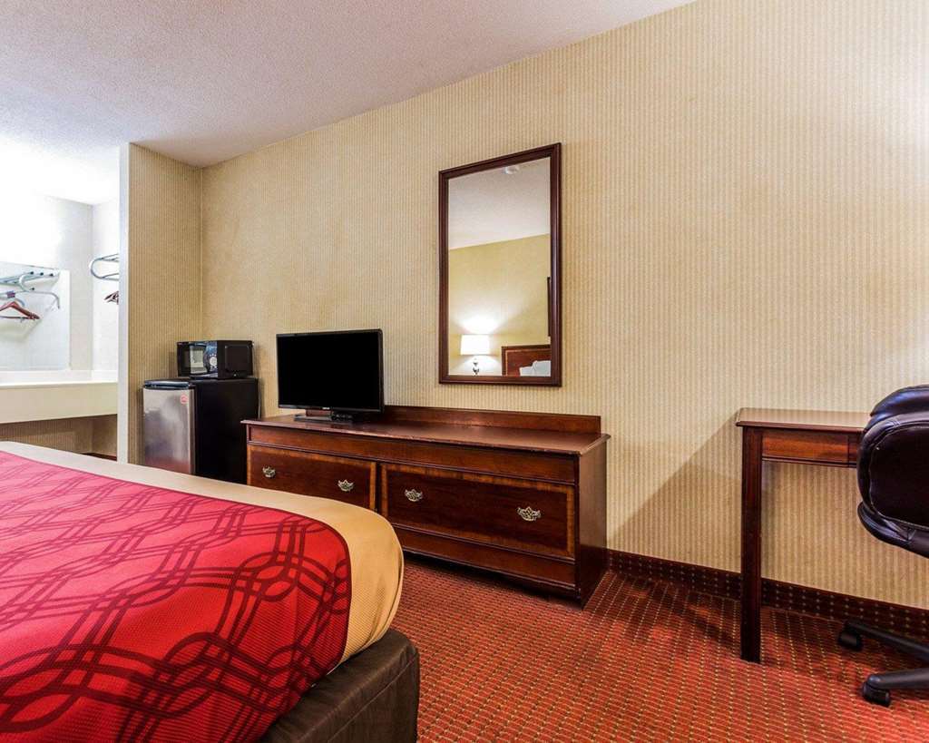 Econo Lodge Inn & Suites Matthews - Charlotte Habitación foto